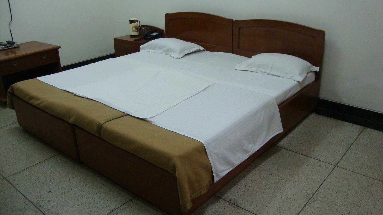 Ymca Greater Noida Programme Centre Pansiyon Delhi  Dış mekan fotoğraf
